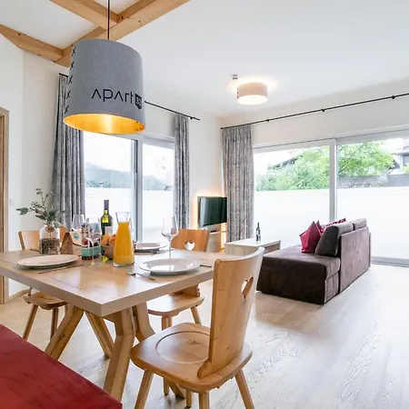 דירה Apart33 1-19 *